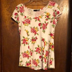 Ooh La La sz medium white floral blouse
